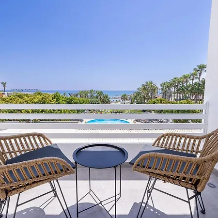 Ksquared Daire Protaras